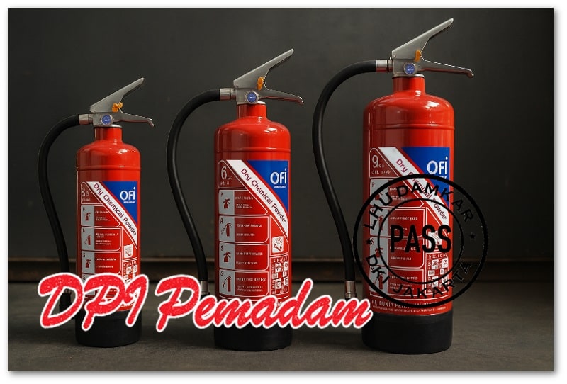 Tiga tabung APAR OFI Dry Chemical Powder ABC-90% ukuran 3.5 kg, 6 kg, dan 9 kg dengan warna merah khas, label biru, serta instruksi PASS di bagian depan, produksi PT Dunia Pemadam Indonesia.