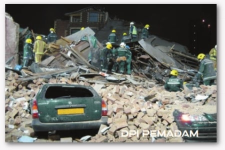 Penyelamatan Bangunan Runtuh