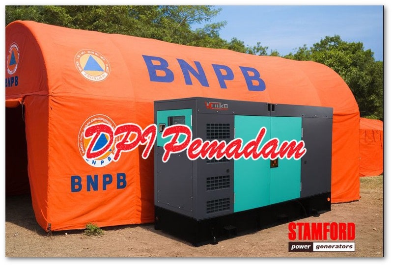 Genset silent di dekat tenda posko BNPB sebagai sumber listrik darurat sesuai standar kebutuhan posko bencana.